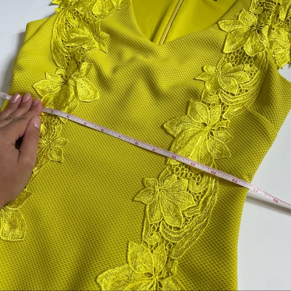 Badgley Mischka Chartreuse Yellow Lace Dress sz 4 - Picture 8 of 14